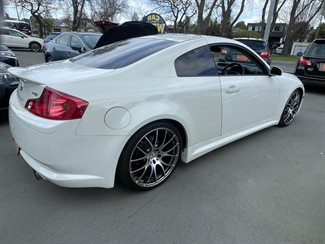 2005 Nissan SKYLINE - Thumbnail