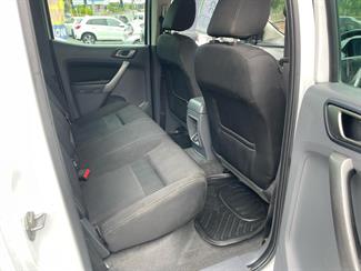 2018 Ford RANGER XLT double cab 2wd, manual ! - Thumbnail