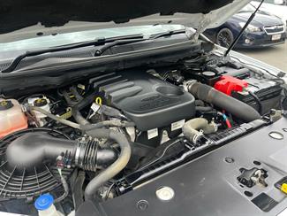 2018 Ford RANGER XLT double cab 2wd, manual ! - Thumbnail