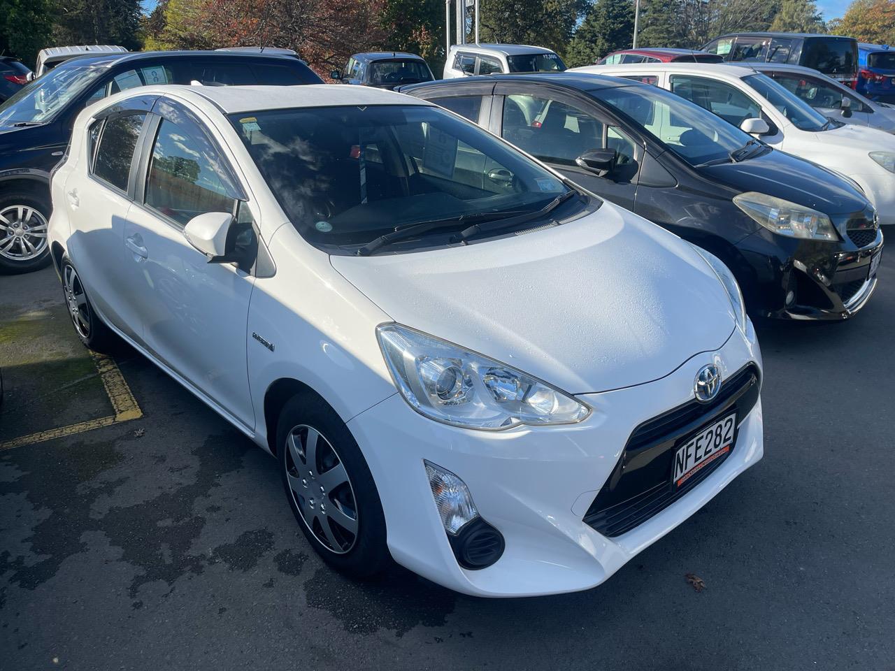 2015 Toyota AQUA HYBRID