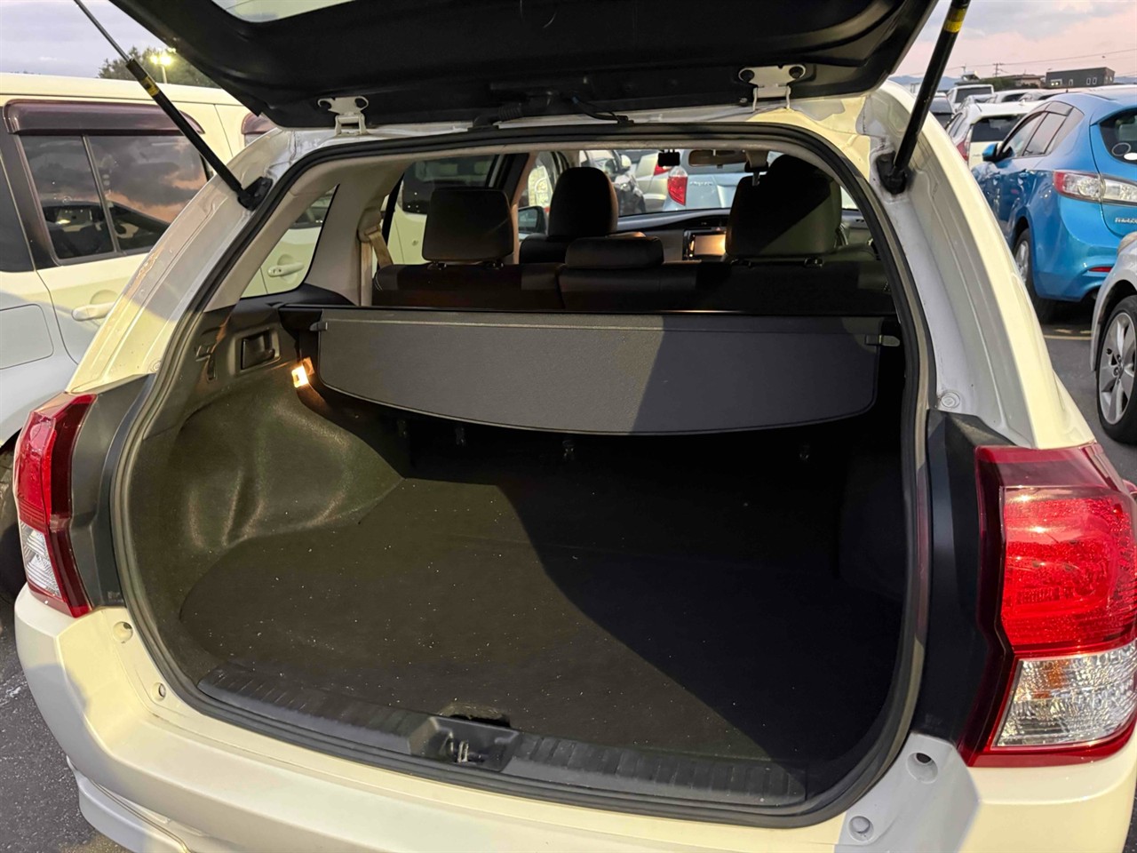 2013 Toyota COROLLA WXB HYBRID WAGON