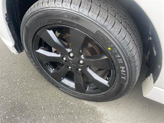 2011 Mitsubishi OUTLANDER - Thumbnail