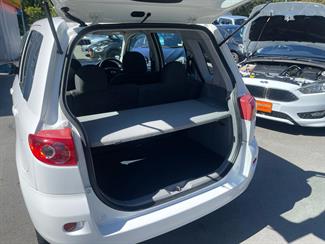 2006 Mazda demio 5 door hatch - Thumbnail