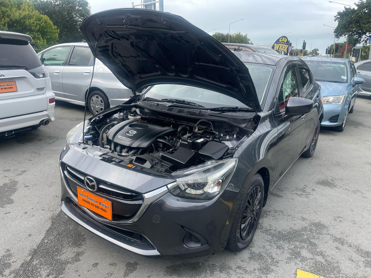 2015 Mazda demio 5 door hatch