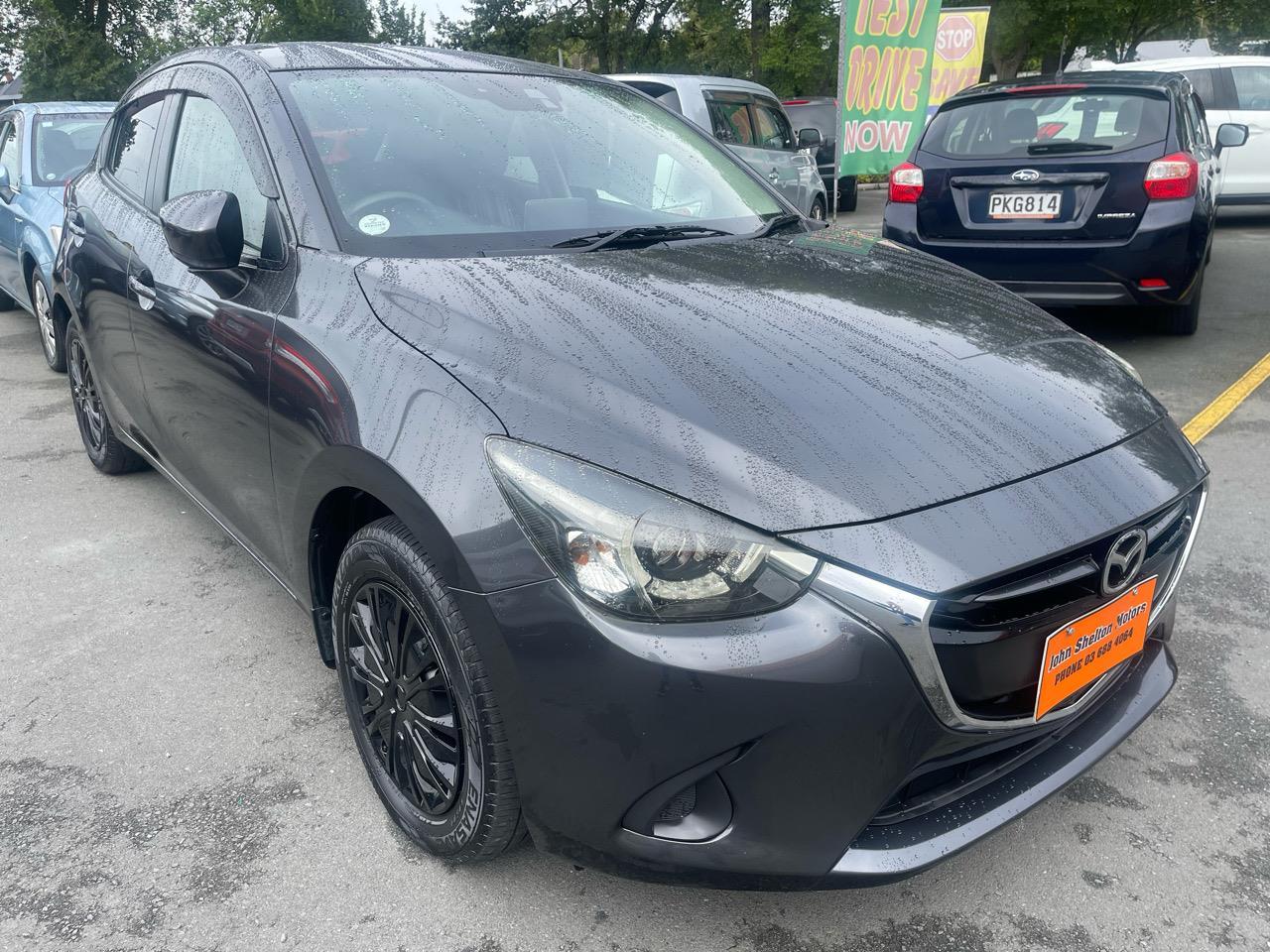 2015 Mazda demio 5 door hatch