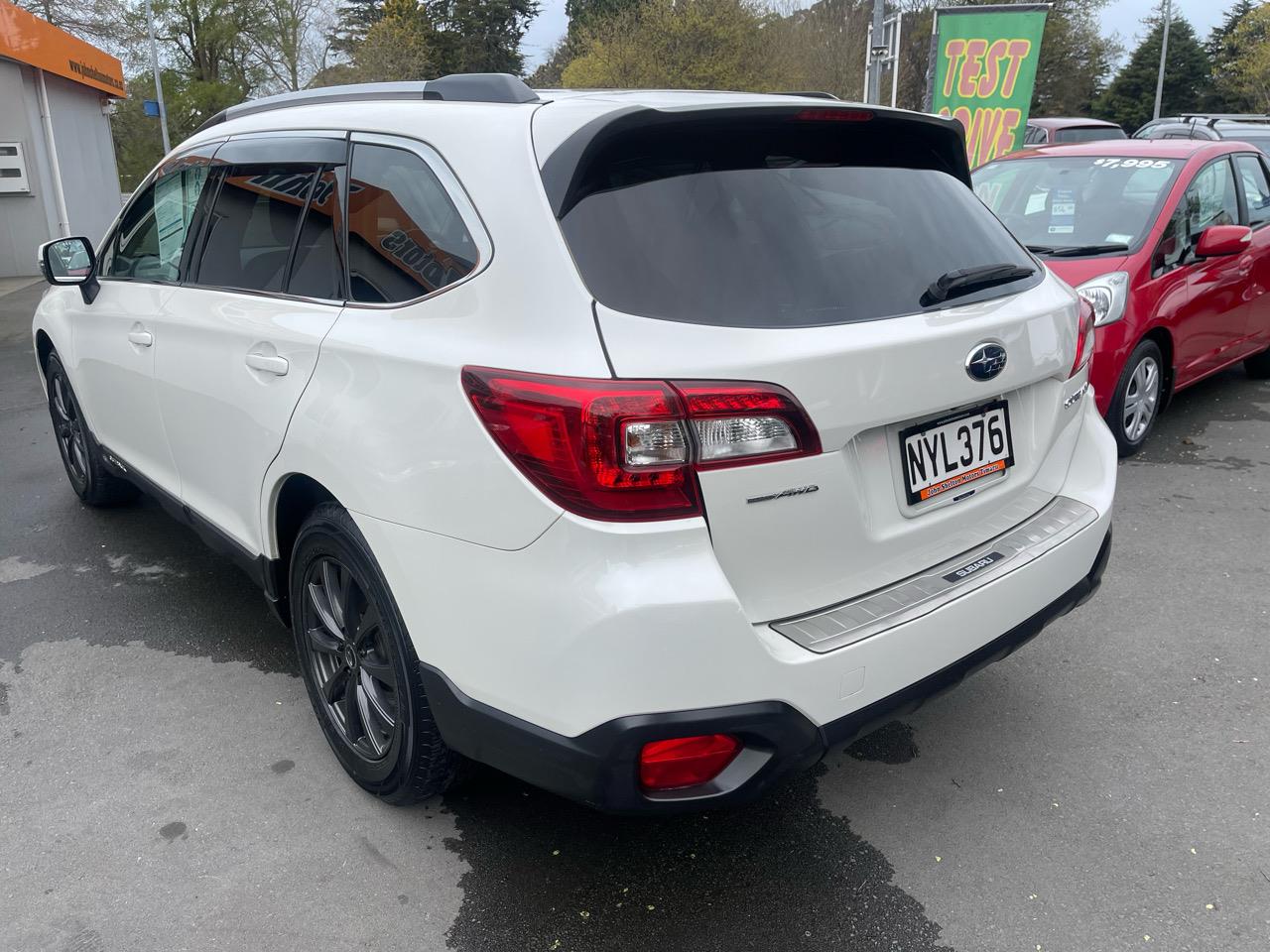 2015 Subaru SUBARU OUTBACK sports wagon